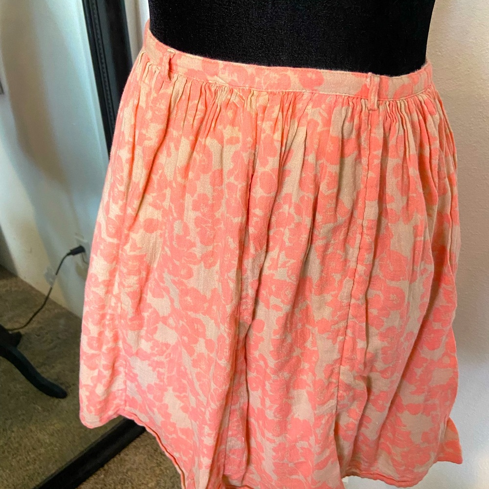 Old Navy size 6 skirt